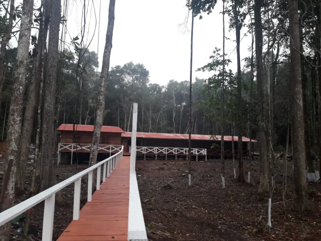 Pousada de pesca - Salto